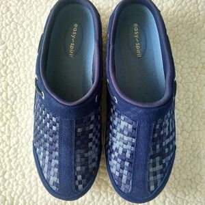 NEW IN BOX Womens Slip-ons Clogs Mules Size 8W